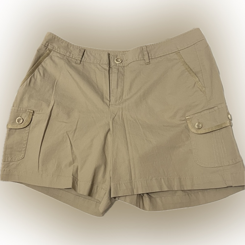 Dockers Women’s Shorts Size 10 NWT